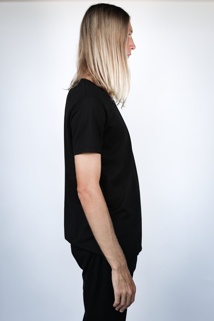 Basis Tee Black