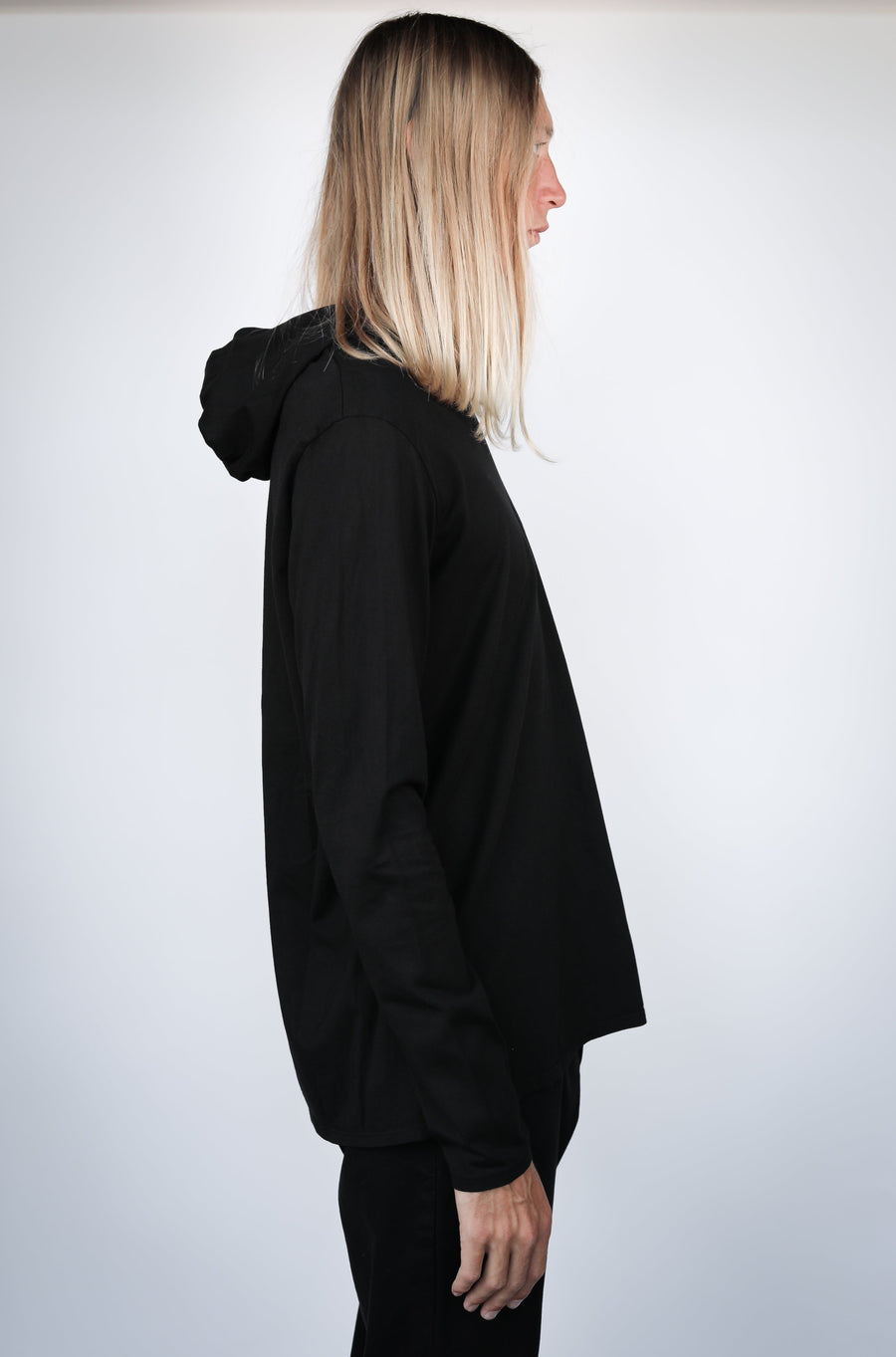 Basis Pullover Hoody Black