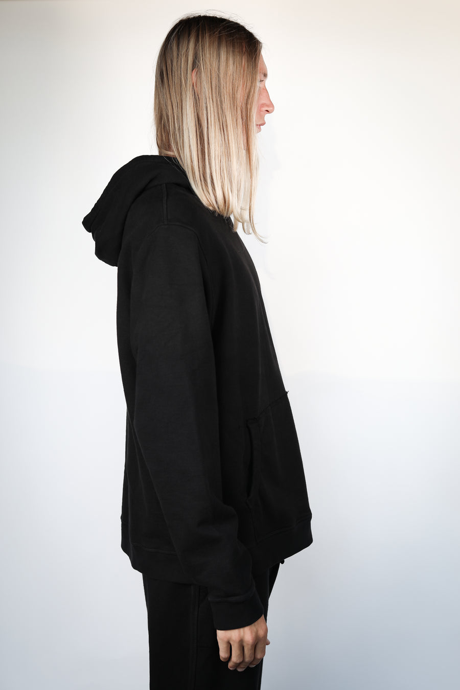 Select Pullover Hoody Black
