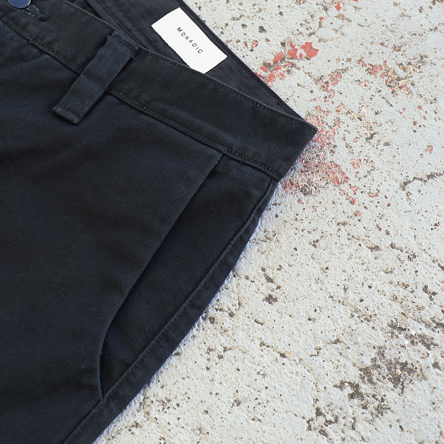 Relaxed Taper Cargo Chino Black